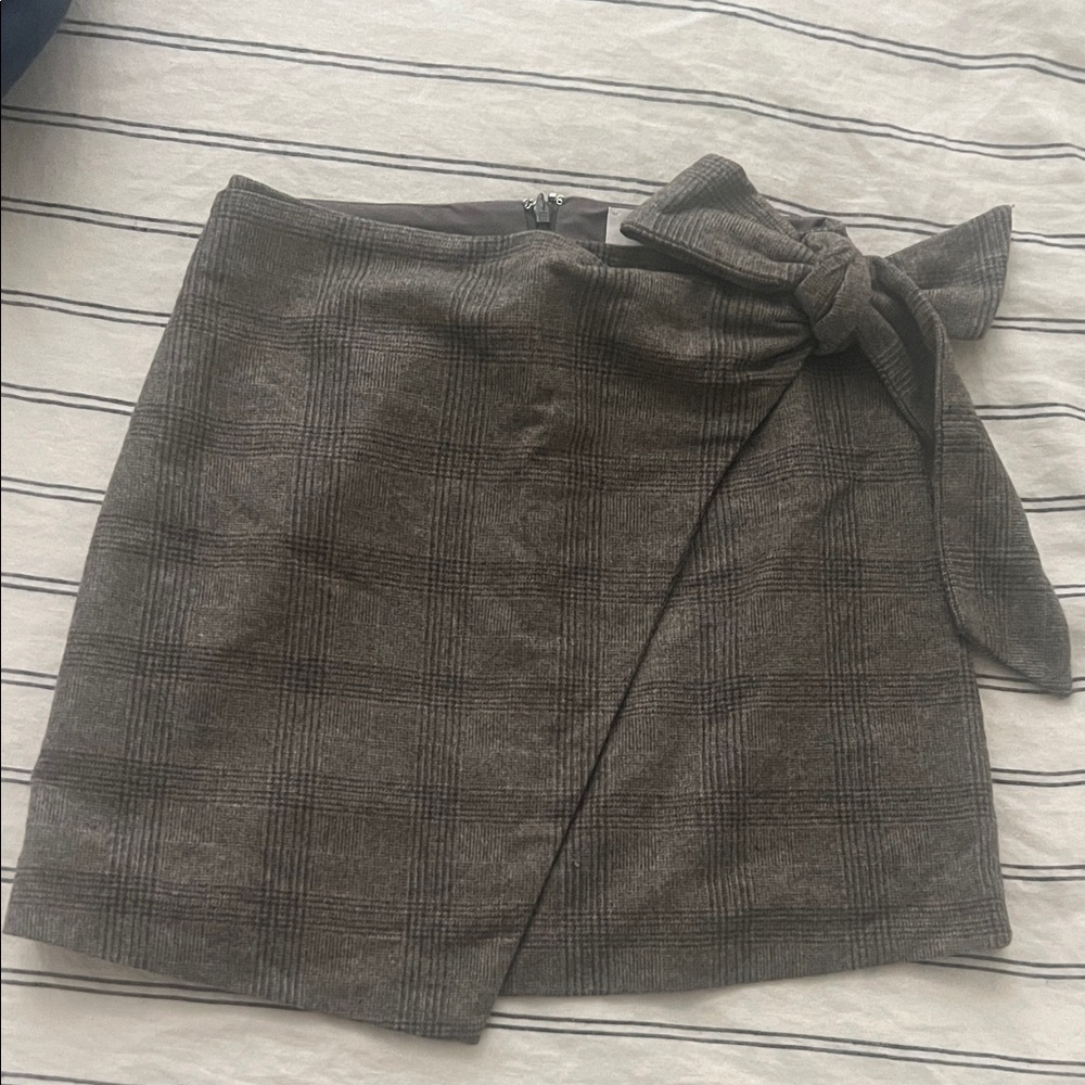 NWOT Aritzia plaid wool skirt